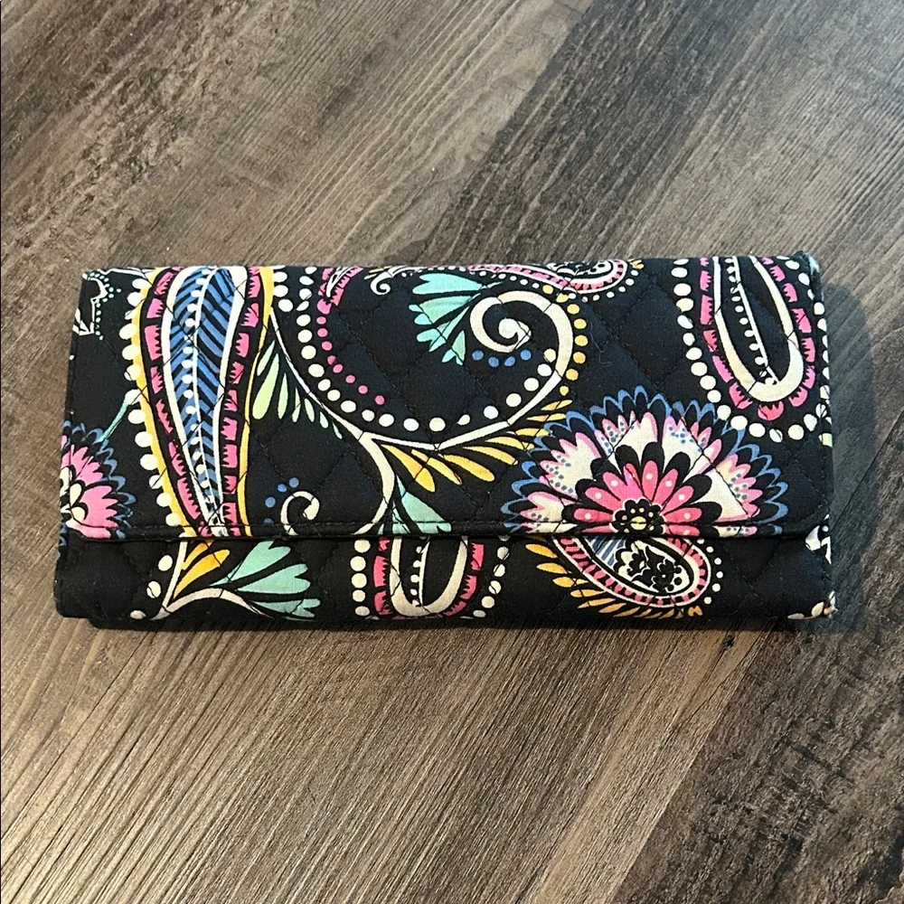 Vera Bradley Quilted Floral Paisley Trifold Wallet - Black Multi